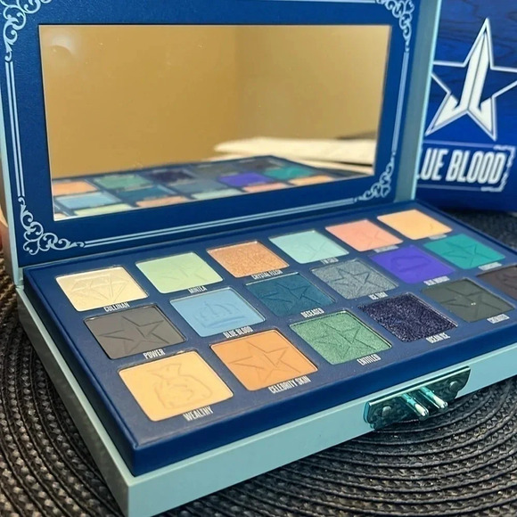 Jeffree Star -  Blue Blood Eyeshadow Palette - Full Size - New In Box - Picture 1 of 9